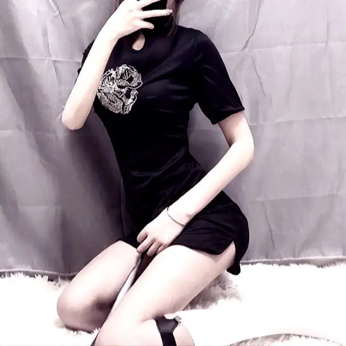 浴室墙上的字